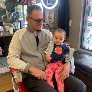 Meet your Posher, Juan Carlos